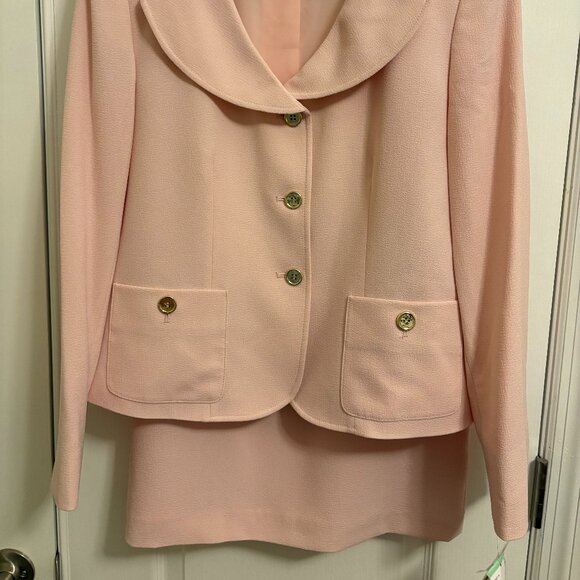 Albert Nipon Pink "Jackie O" Style Suit NWT - Picture 5 of 6